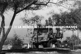 18.000 SOLDADOS "carapintada" invaden las calles de Santiago en cuarta jornada de protesta nacional, 11 y 12 de agosto 1983.