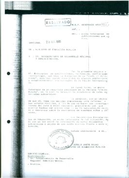 Oficio Reservado N° 455 del ministro de educación al subsecretario de desarrollo regional y administrativo. Por la presente adjunto...