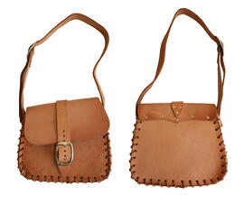Cartera de cuero natural